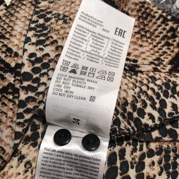 Noisy May - snakeskin print button up blouse - size Small - Picture 4 of 6